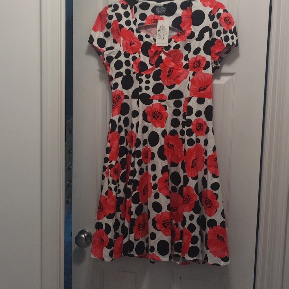 H&R London red floral black polka dot collar sweetheart neckline pinup dress - Picture 2 of 10